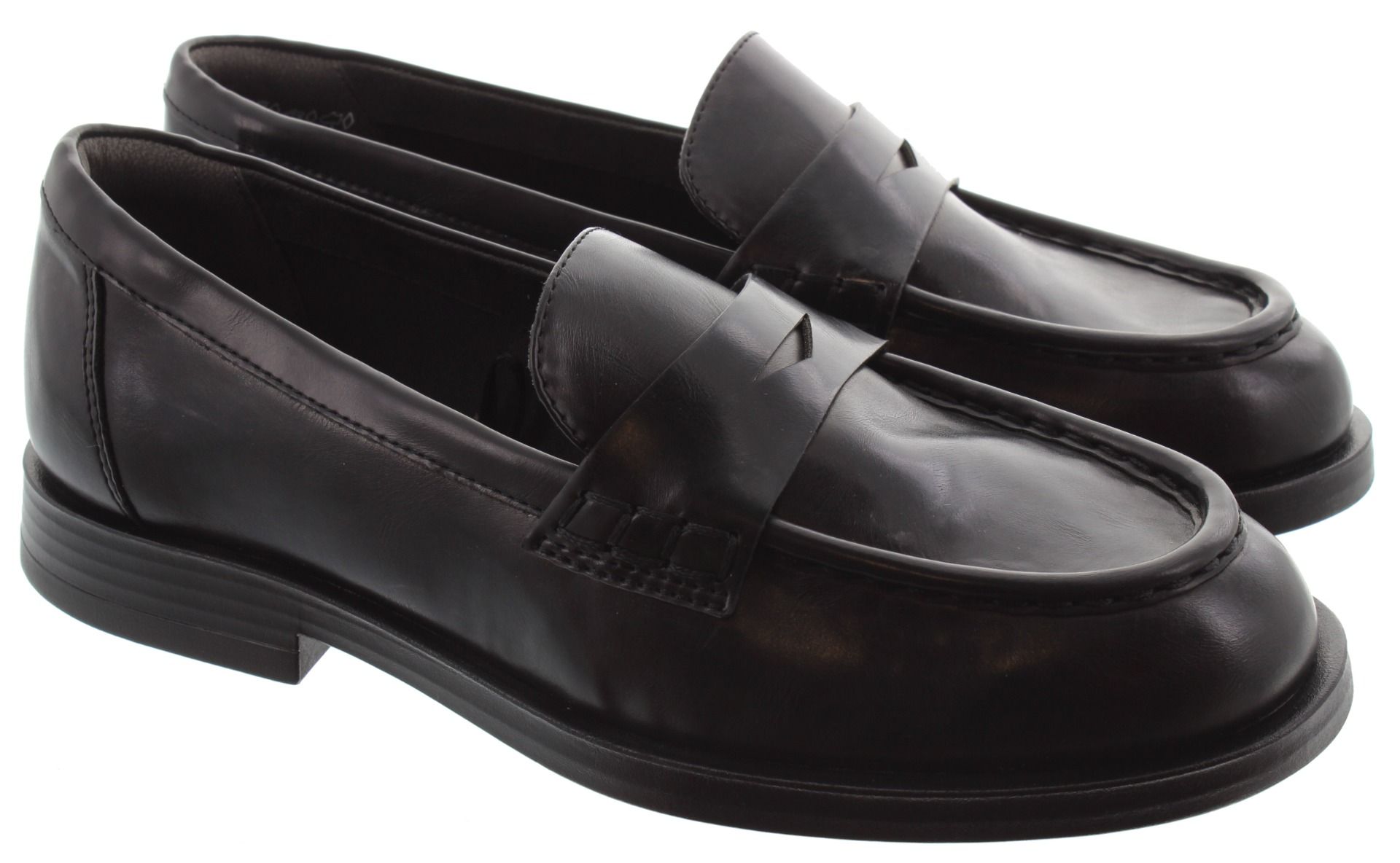 Black flat best sale loafer shoes