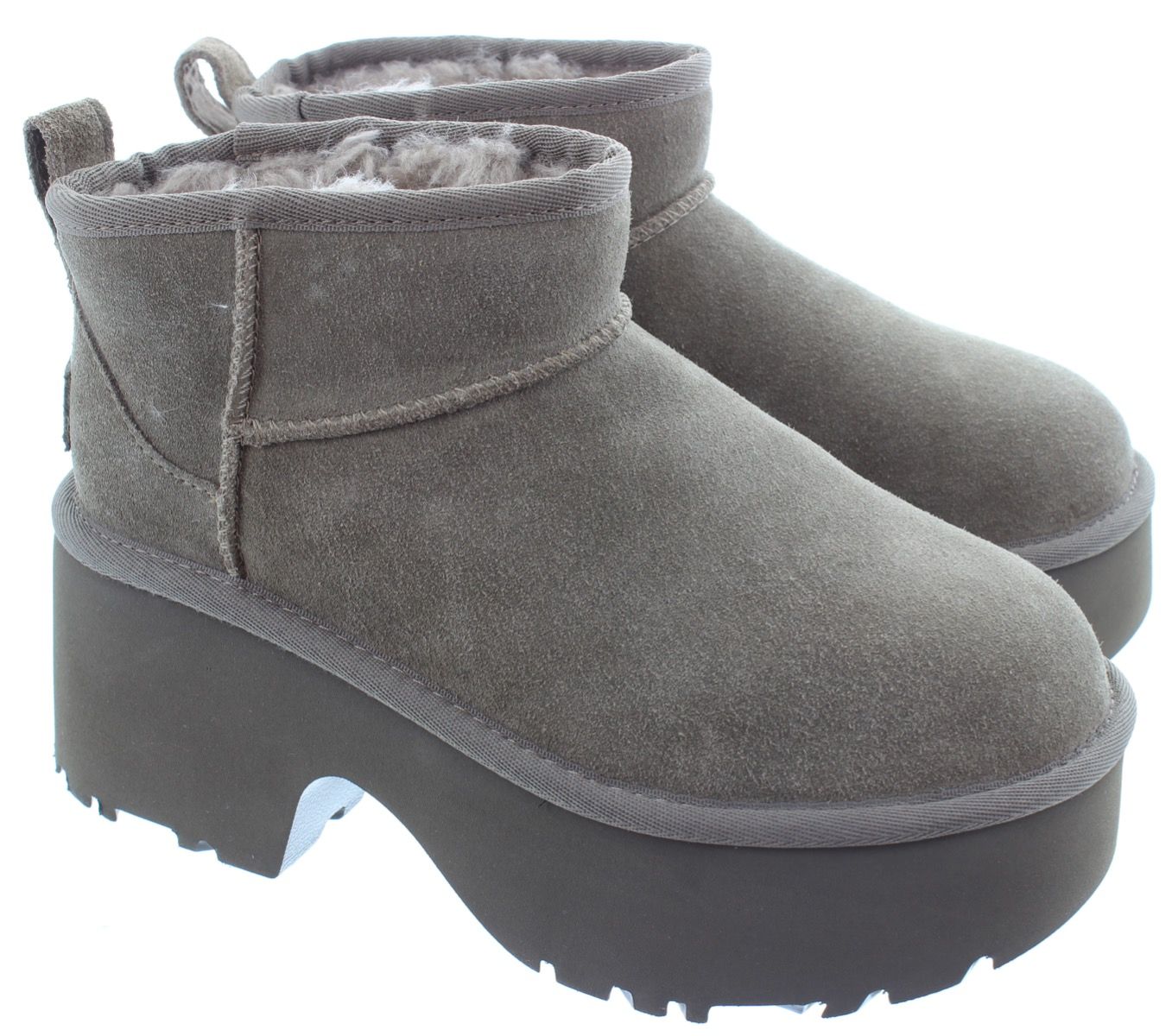 BRAND NEW UGG popular Ultra Mini